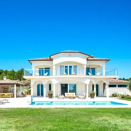 Guest house Luxury Panorama With Amazing Seaview In Gondolici 7 Km From Rabac Labin (Istria)