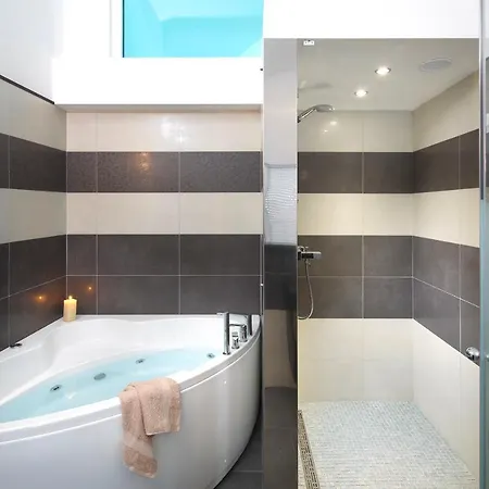 Luxury Panorama With Amazing Seaview In Gondolici 7 Km From Rabac Pensjonat Labin (Istria)