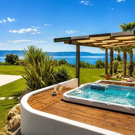 Luxury Panorama With Amazing Seaview In Gondolici 7 Km From Rabac Labin (Istria)